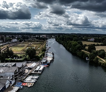 Wild Swimmers Reducing Single-Use Plastics