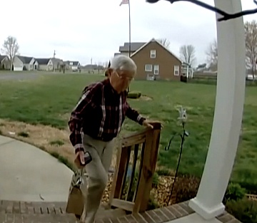 Strangers Gift Doordash Grandpa Nearly $1M