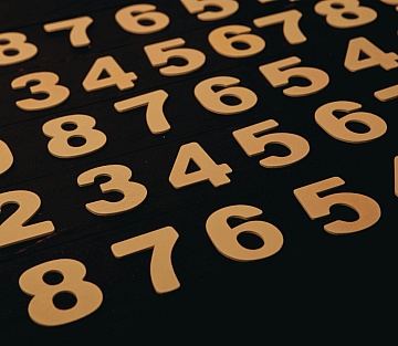 How Our Minds Map Numbers