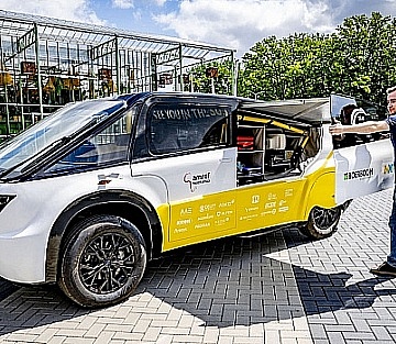 Solar Ambulance Built by 23 Students