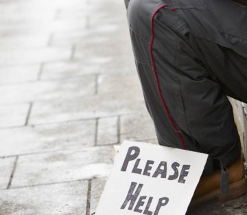 Repaying a Homeless Man's Kindness