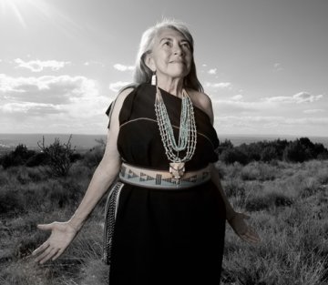 These Gorgeous Photographs Show Indigenous Americans Without the Stereotypes