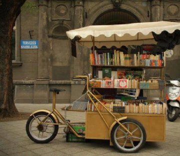 Street Books: Library on Wheels for People Outside