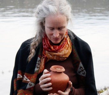 The Earth Treasure Vase Healing Project