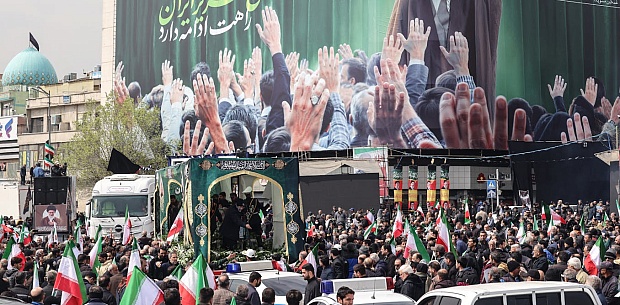 Iran War and Other Tough Topics Give K-12 Teachers Chance to Teach Students how, Not what, to Think