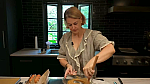 After Being Laid Off, She Gives Away 100 Cookies Every Weekend