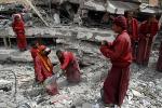 Monks Bolster Earthquake Relief