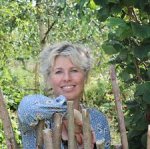 Mary Reynolds: the Garden Awakening