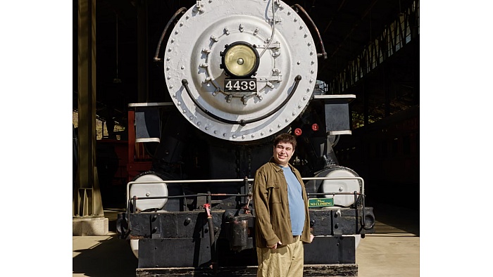 Non-Speaking Autistic Novelist on His Journey From Write-off to Writer