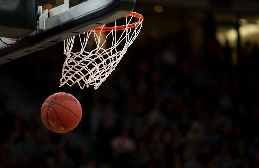 The Basketballer Who Assembled a Stranger's Vacuum